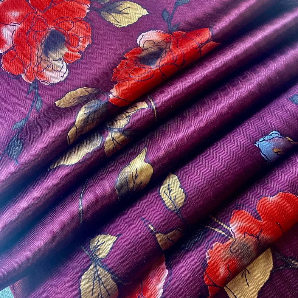 ANNE KLEIN, vintage long silk scarf - Picture 3 of 10